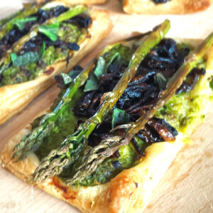 Vegan asparagus and mushroom tart canapé served at a UK wedding by Vegan Junkies